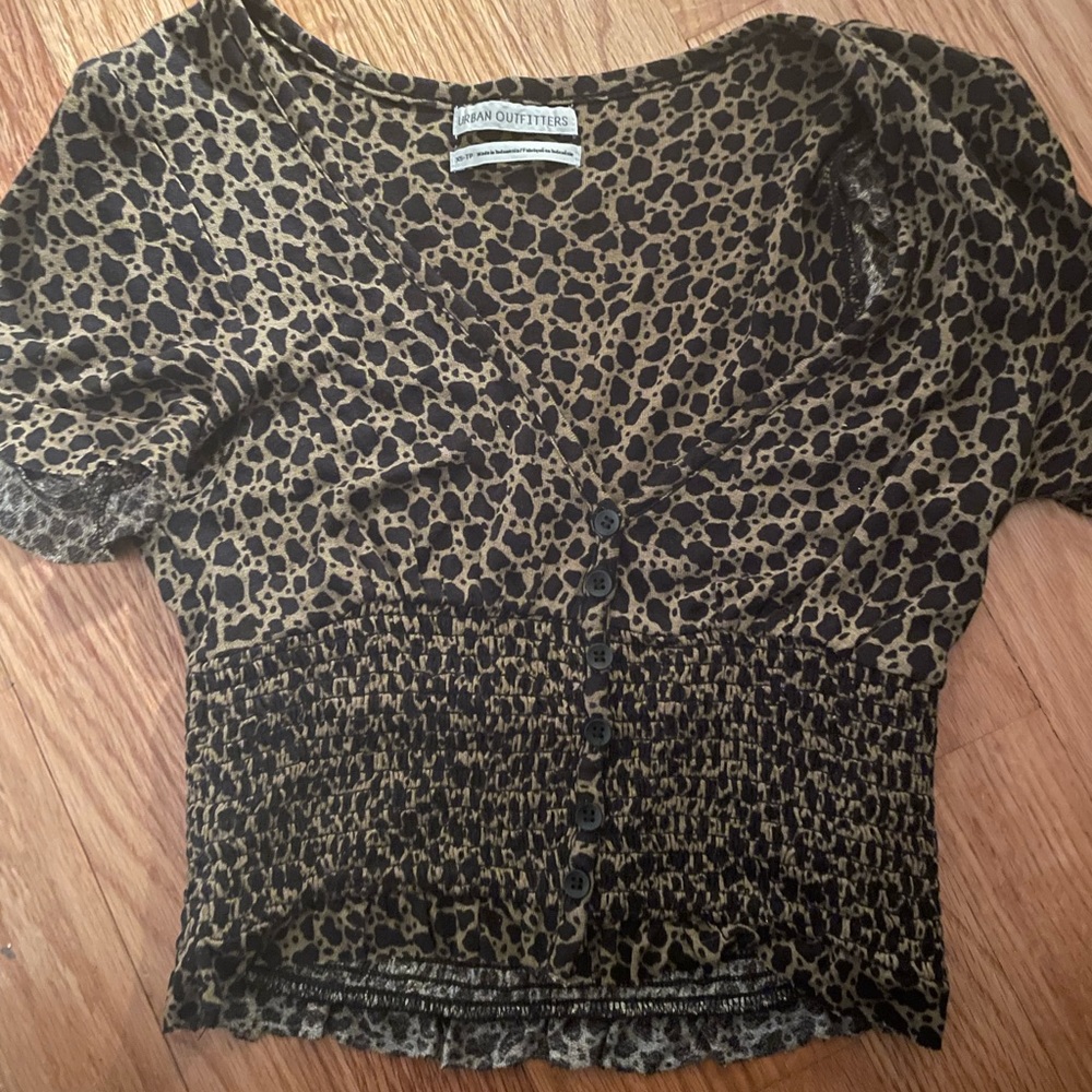 Urban outfitters nice crop top